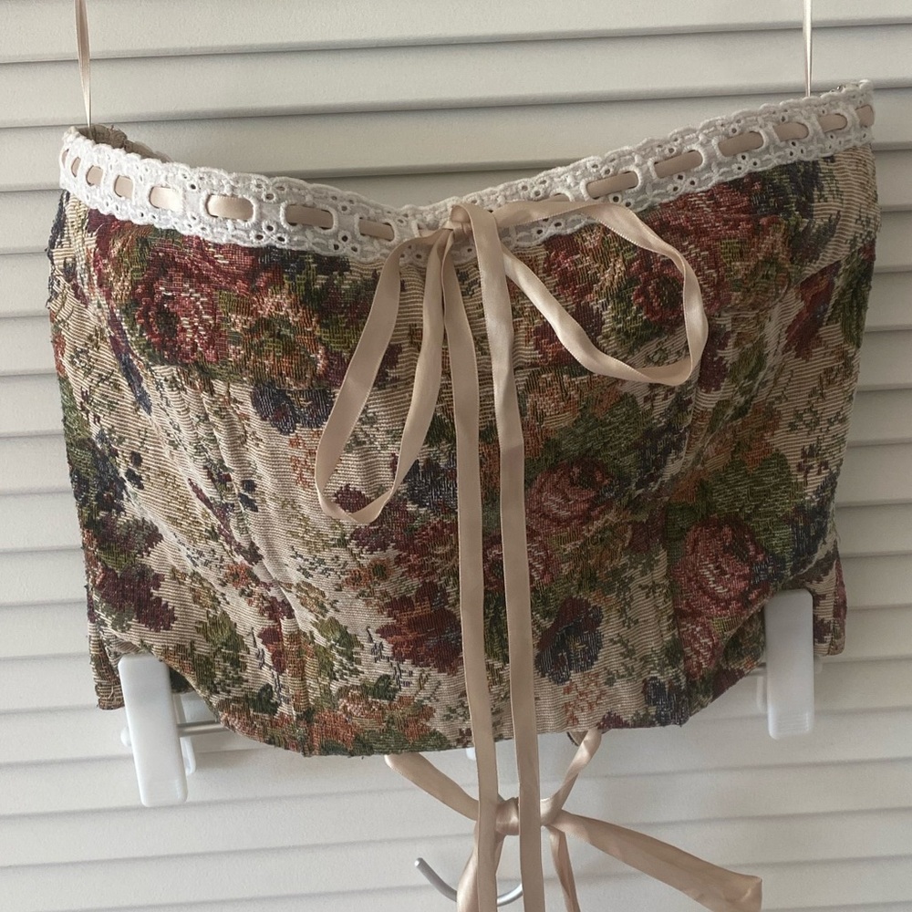 (Last Chance!!!) Floral Tapestry Corset Top